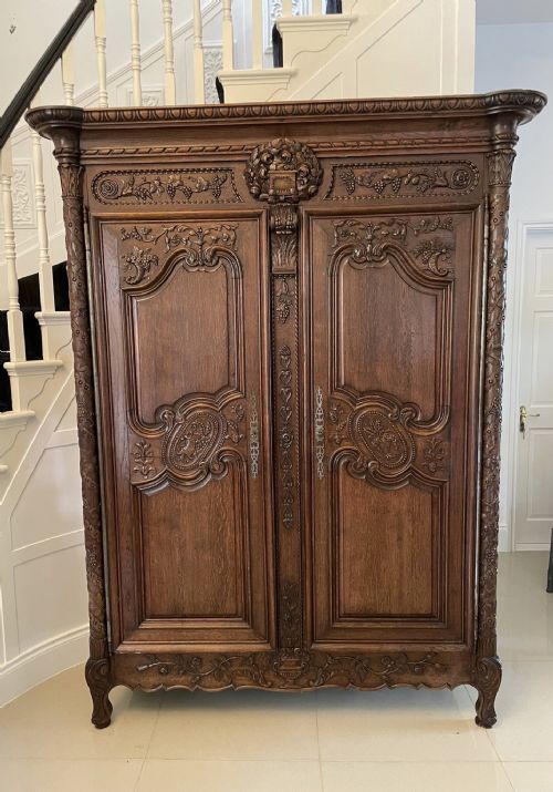 Outstanding Quality Antique Victorian Large Carved Oak Wardrobe
