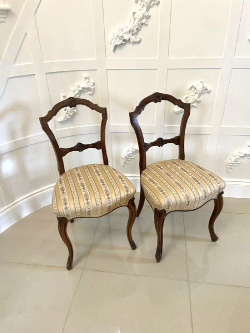 PAIR OF ANTIQUE VICTORIAN QUALITY CARVED WALNUT SIDE CHAIRS - ADDITIONAL PHOTO 15