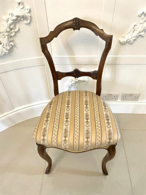 PAIR OF ANTIQUE VICTORIAN QUALITY CARVED WALNUT SIDE CHAIRS - ADDITIONAL PHOTO 16