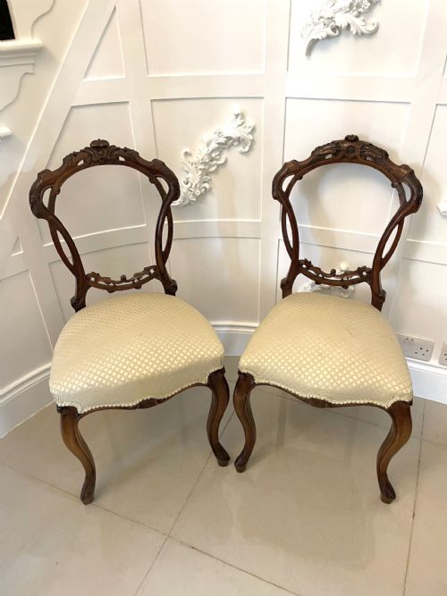 Antique Victorian Pair of Quality Carved Walnut Side Chairs 
