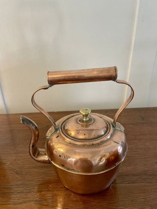 ANTIQUE COLLECTION OF THREE COPPER KETTLES - ADDITIONAL PHOTO 2