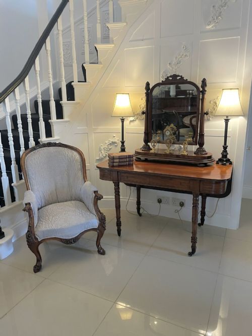 OUTSTANDING QUALITY ANTIQUE VICTORIAN MAHOGANY DRESSING MIRROR - ADDITIONAL PHOTO 1