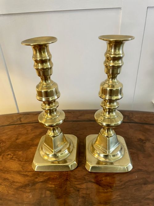 PAIR OF ANTIQUE VICTORIAN BRASS CANDLESTICKS - ADDITIONAL PHOTO 3