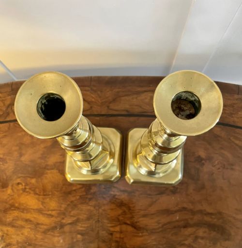 PAIR OF ANTIQUE VICTORIAN BRASS CANDLESTICKS - ADDITIONAL PHOTO 4