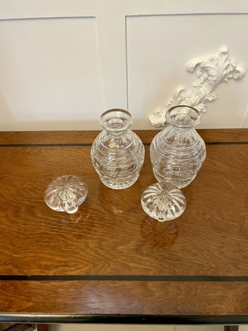 PAIR OF ANTIQUE GEORGE III QUALITY CUT GLASS SHAPED DECANTERS - ADDITIONAL PHOTO 6