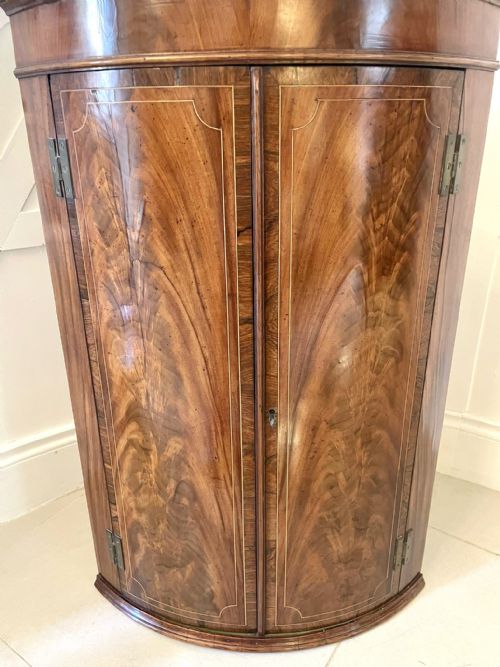 ANTIQUE GEORGE III QUALITY MAHOGANY BOW FRONTED HANGING CORNER CABINET - ADDITIONAL PHOTO 4