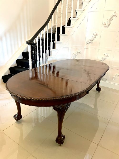 Antique Victorian Quality Carved Mahogany Extending Dining Table 73 X 121 X 247cm

