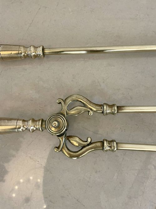ANTIQUE VICTORIAN QUALITY BRASS SET OF 3 FIRE IRONS - ADDITIONAL PHOTO 2