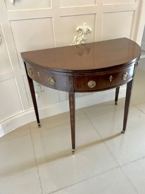 Antique George III Quality Mahogany Demi Lune Shaped Tea/console Table