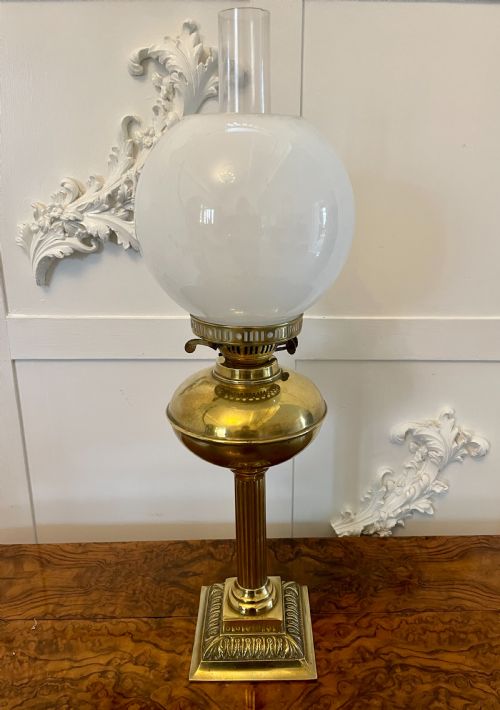 Antique Victorian Reeded Column Quality Brass Oil Lamp