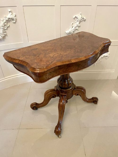 Quality Antique Victorian Serpentine Shaped Burr Walnut Card/side Table