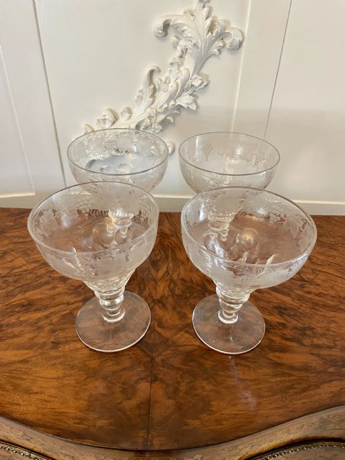 UNUSUAL LARGE SET OF 4 ANTIQUE VICTORIAN QUALITY ENGRAVED GLASSES - ADDITIONAL PHOTO 3