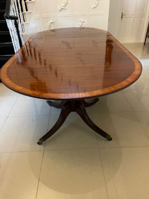 fig 1. Antique 14 seater George III Outstanding Quality Figured Mahogany Three Pilar Dining Table 76 x 157 x 312 cm