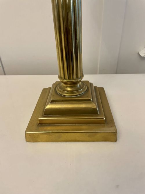 ANTIQUE VICTORIAN REEDED COLUMN BRASS OIL LAMP - ADDITIONAL PHOTO 5