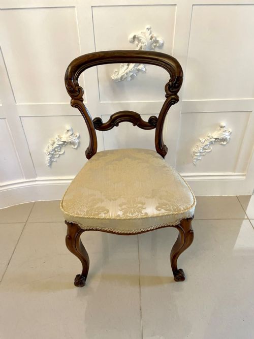 FINE QUALITY SET OF 4 ANTIQUE VICTORIAN CARVED ROSEWOOD DINING CHAIRS - ADDITIONAL PHOTO 7