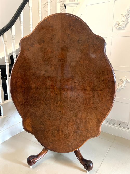 Outstanding Quality Antique 6 Seater Victorian Burr Walnut Centre/dining Table 71 X 143 X 108cm