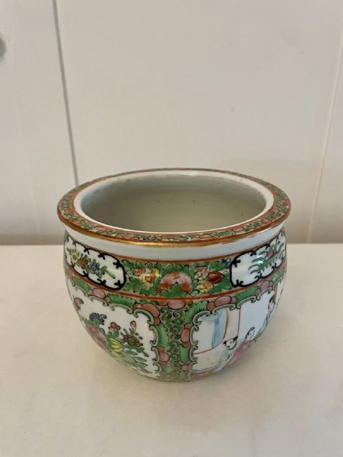 Antique 19th Century Chinese Quality Canton Famille Rose Jardinière