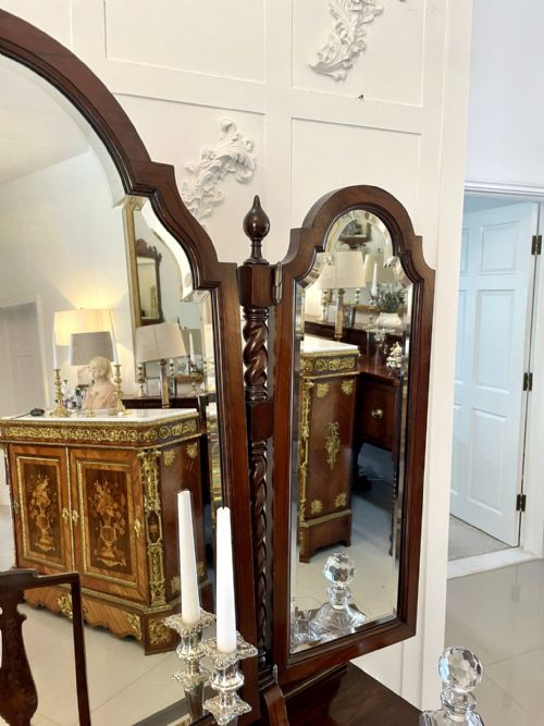 fig 3. Outstanding Quality Antique Victorian Figured Walnut Floral Marquetry Inlaid Dressing Table