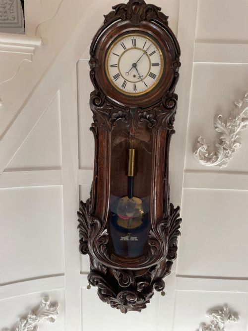 Outstanding Quality Antique Victorian Carved Oak Vienna Wall Clock