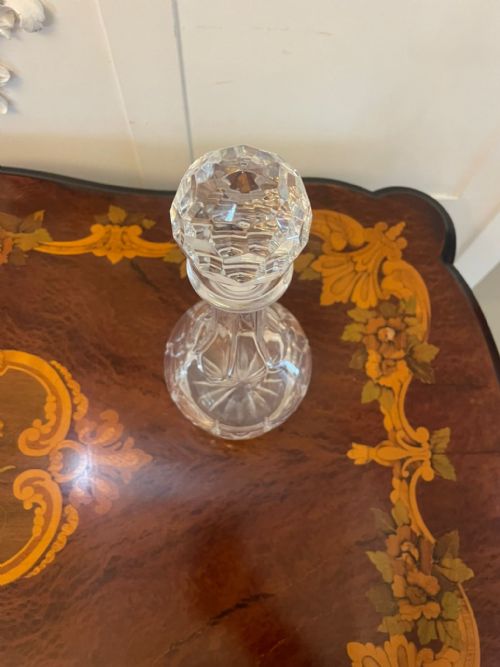 ANTIQUE VICTORIAN QUALITY CUT GLASS DECANTER - ADDITIONAL PHOTO 2