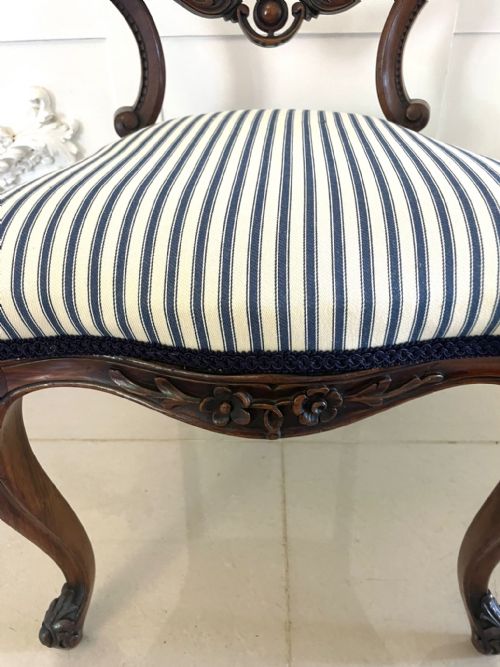 OUTSTANDING QUALITY SET OF 6 ANTIQUE VICTORIAN CARVED WALNUT DINING CHAIRS - ADDITIONAL PHOTO 7