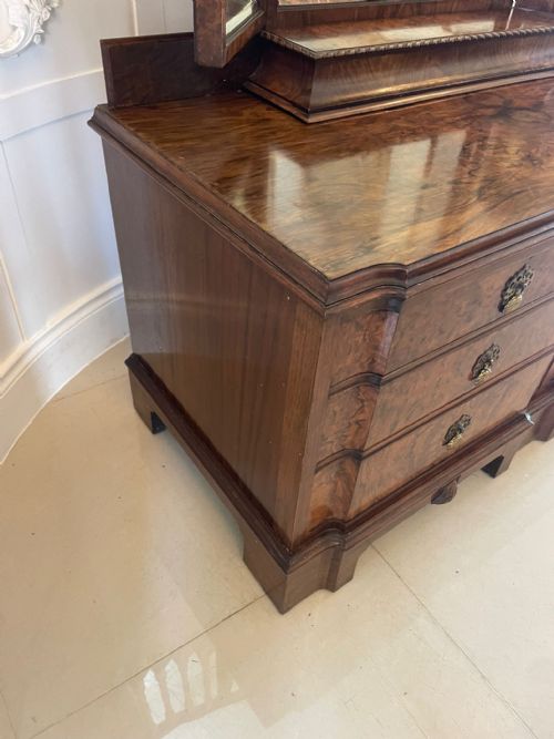 OUTSTANDING QUALITY ANTIQUE BURR WALNUT DRESSING TABLE - ADDITIONAL PHOTO 2