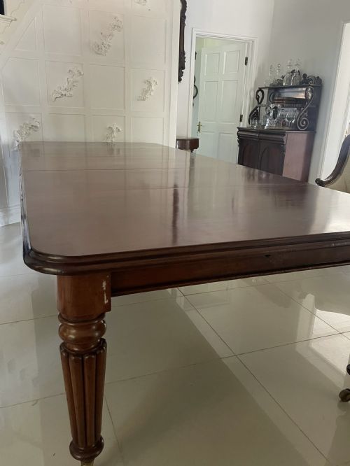 fig 1. Antique Victorian Quality Mahogany 14 Seater Extending Dining Table 74.5 x 130 x 302 cm