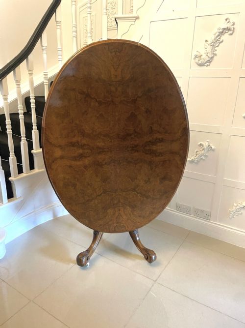 Outstanding Quality Antique Victorian Oval Burr Walnut Dining Table