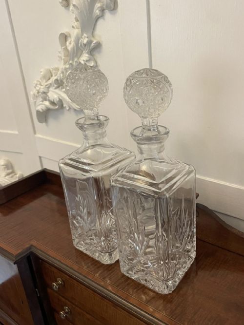 PAIR OF ANTIQUE EDWARDIAN QUALITY CUT GLASS DECANTERS - ADDITIONAL PHOTO 4