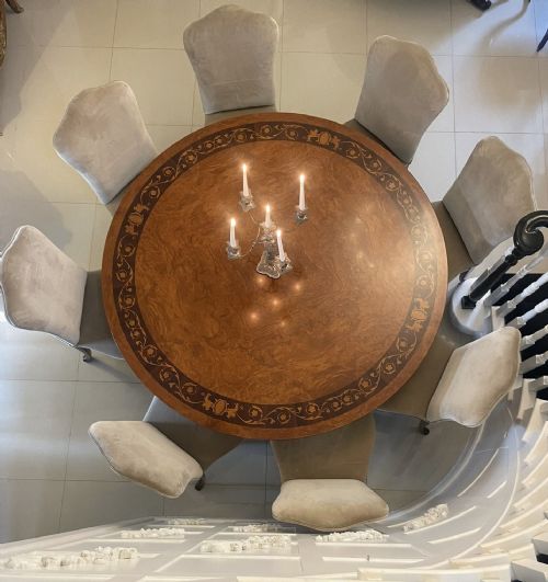 MAGNIFICENT QUALITY 810 SEATER ANTIQUE BURR WALNUT MARQUETRY INLAID CARVED GILDED CENTREDINING TABLE - ADDITIONAL PHOTO 1