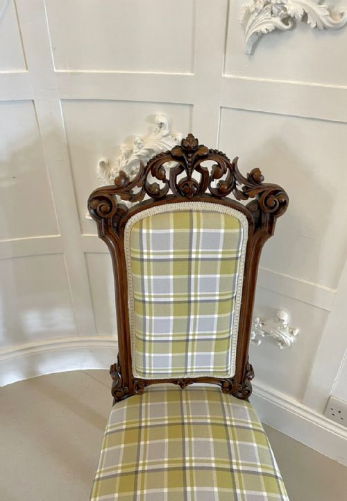 FINE ANTIQUE VICTORIAN CARVED WALNUT LADIES CHAIR - ADDITIONAL PHOTO 12