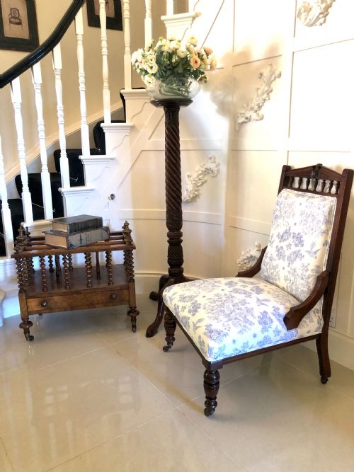 ANTIQUE CARVED WALNUT LADIES CHAIR - ADDITIONAL PHOTO 2