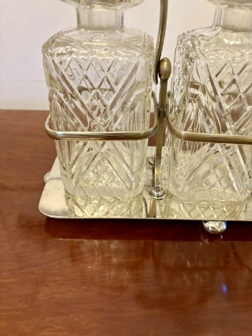 ANTIQUE VICTORIAN QUALITY SILVER PLATED TANTALUS - ADDITIONAL PHOTO 7
