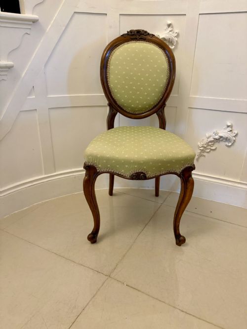 PAIR OF ANTIQUE VICTORIAN QUALITY CARVED WALNUT SIDE CHAIRS - ADDITIONAL PHOTO 5