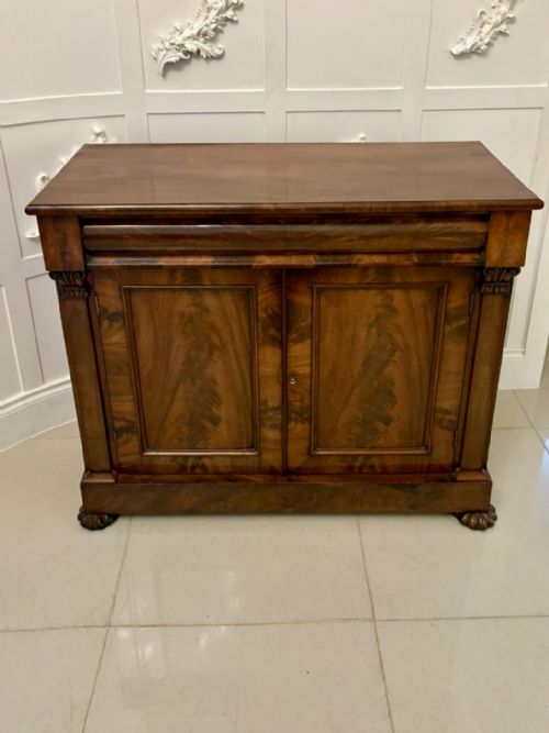 SUPERB QUALITY ANTIQUE VICTORIAN FIGURED MAHOGANY SIDEBOARD