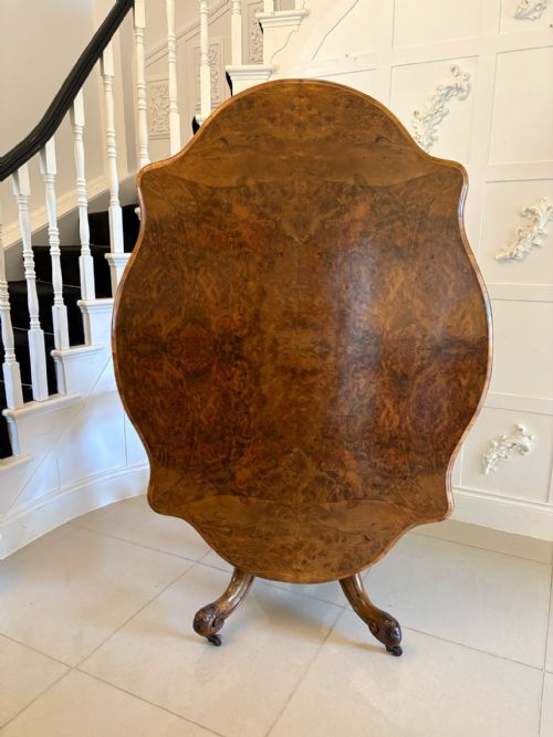Outstanding Quality Antique Victorian Burr Walnut Centre/dining Table
