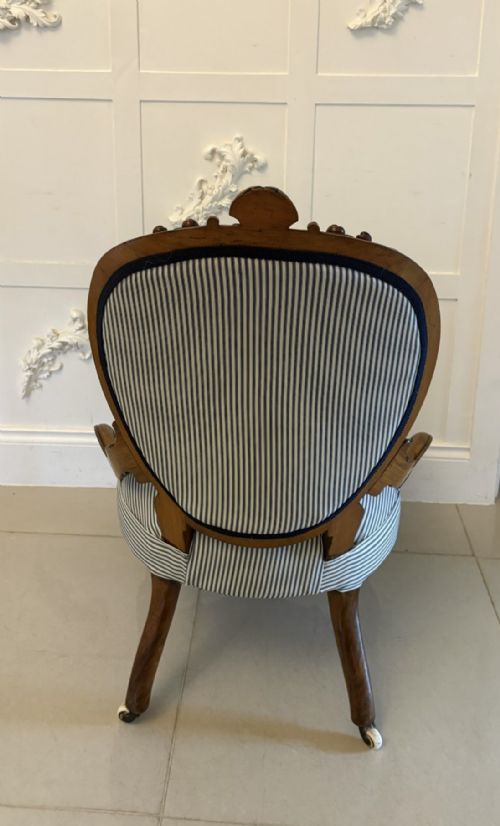 SUPERB QUALITY CARVED WALNUT ANTIQUE VICTORIAN LADIES CHAIR - ADDITIONAL PHOTO 6