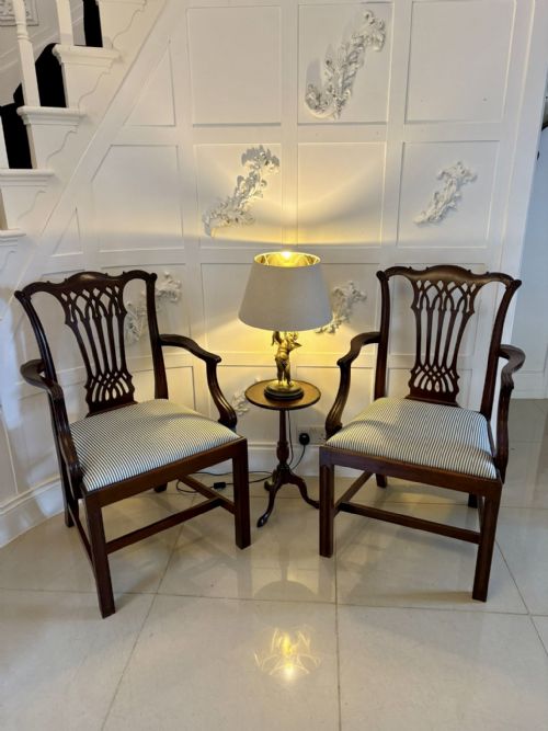 OUTSTANDING QUALITY SET OF 8 ANTIQUE VICTORIAN CARVED MAHOGANY DINING CHAIRS - ADDITIONAL PHOTO 1