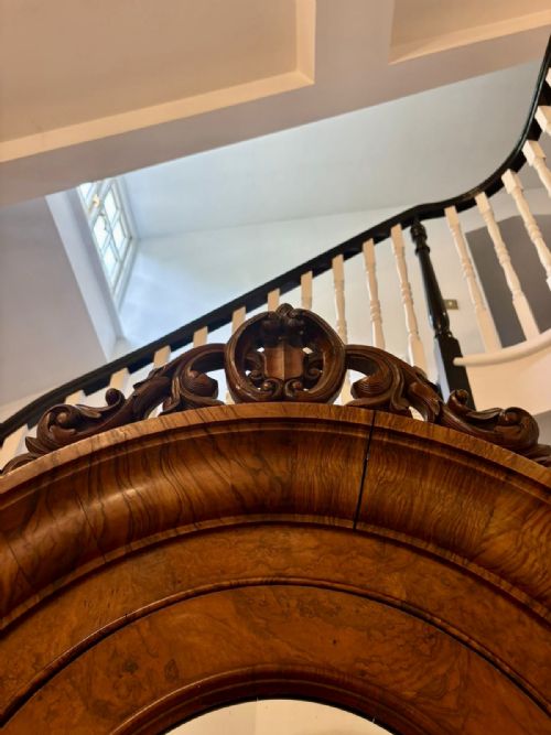 OUTSTANDING QUALITY LARGE ANTIQUE VICTORIAN BURR WALNUT 3 DOOR WARDROBE - ADDITIONAL PHOTO 2