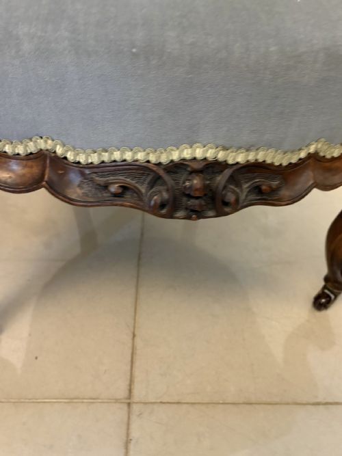 OUTSTANDING QUALITY PAIR OF ANTIQUE VICTORIAN CARVED WALNUT LADIES AND GENTLEMENS CHAIRS - ADDITIONAL PHOTO 6