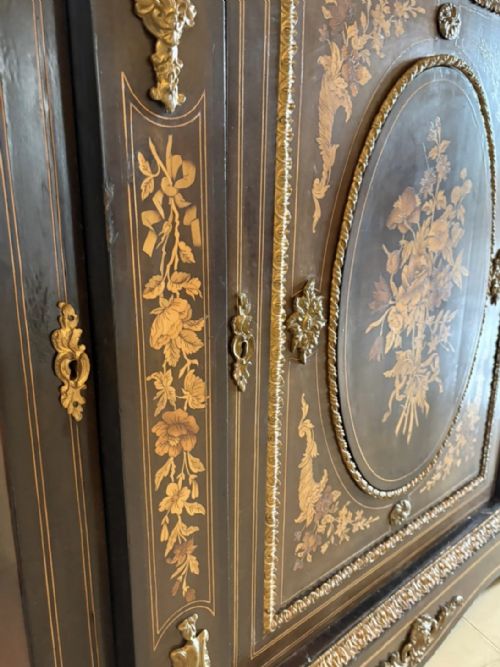 OUTSTANDING QUALITY ANTIQUE VICTORIAN EBONISED AND INLAID FLORAL MARQUETRY CREDENZASIDEBOARD - ADDITIONAL PHOTO 4