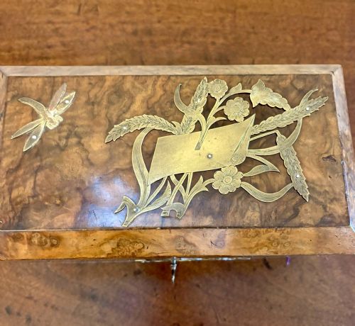 OUTSTANDING QUALITY ANTIQUE VICTORIAN BURR WALNUT TEA CADDY - ADDITIONAL PHOTO 6