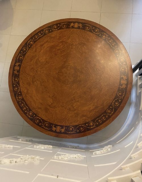 MAGNIFICENT QUALITY 810 SEATER ANTIQUE BURR WALNUT MARQUETRY INLAID CARVED GILDED CENTREDINING TABLE - ADDITIONAL PHOTO 8