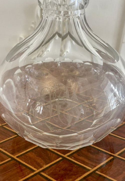 PAIR OF ANTIQUE VICTORIAN QUALITY CUT GLASS DECANTERS - ADDITIONAL PHOTO 3