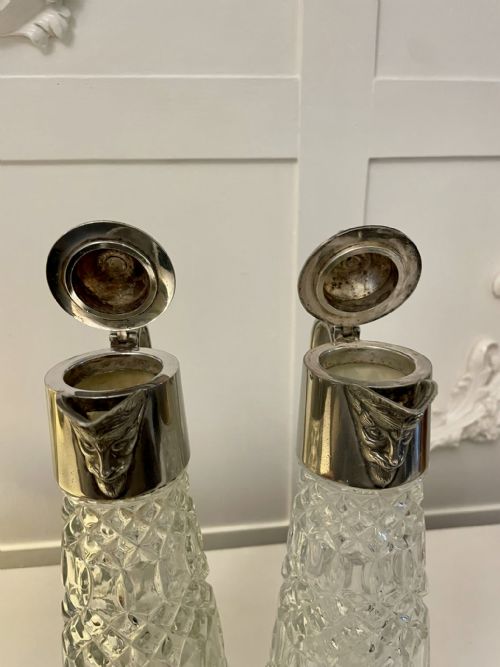 PAIR OF ANTIQUE EDWARDIAN QUALITY SILVER PLATED AND CUT GLASS CLARET JUGS - ADDITIONAL PHOTO 5