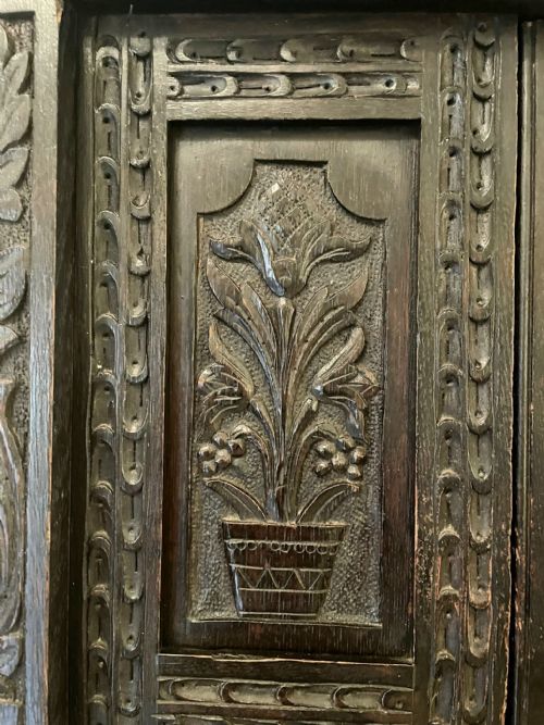 LARGE ANTIQUE VICTORIAN CARVED OAK SIDE CABINET - ADDITIONAL PHOTO 2