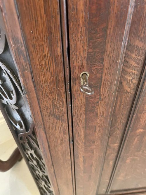 OUTSTANDING ANTIQUE GEORGE III QUALITY OAK INLAID HANGING CORNER CABINET - ADDITIONAL PHOTO 8