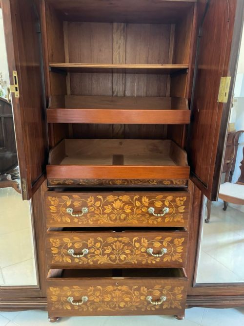 fig 2. Outstanding Quality Large Antique Victorian Figured Walnut Floral Marquetry Inlaid Wardrobe