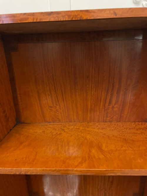 RARE PAIR OF GILLOWS ANTIQUE QUALITY SATINWOOD WATERFALL BOOKCASES - ADDITIONAL PHOTO 3