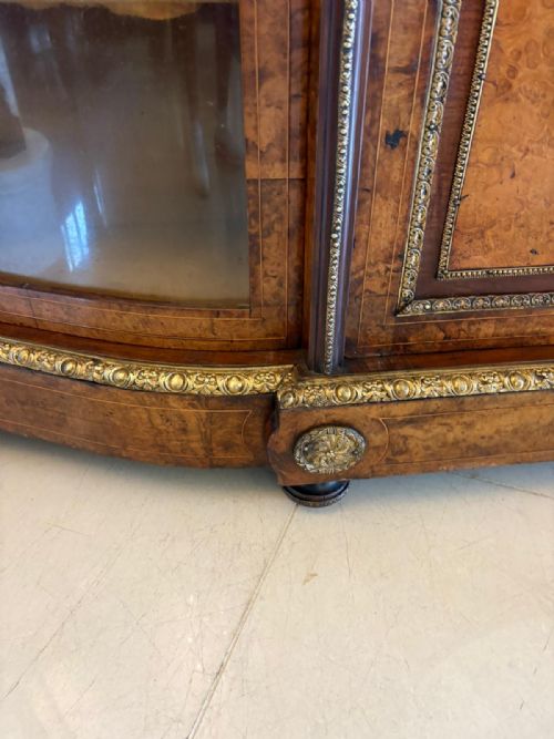 OUTSTANDING QUALITY ANTIQUE VICTORIAN BURR WALNUT ORMOLU MOUNTED CREDENZA - ADDITIONAL PHOTO 7